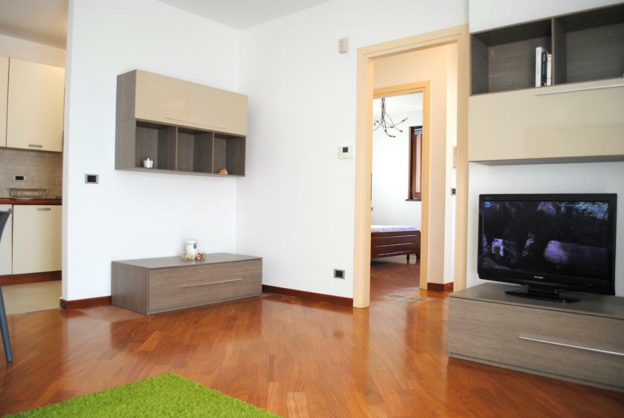 Ferienwohnung Residenza Naggi Casorate Sempione Exterior foto