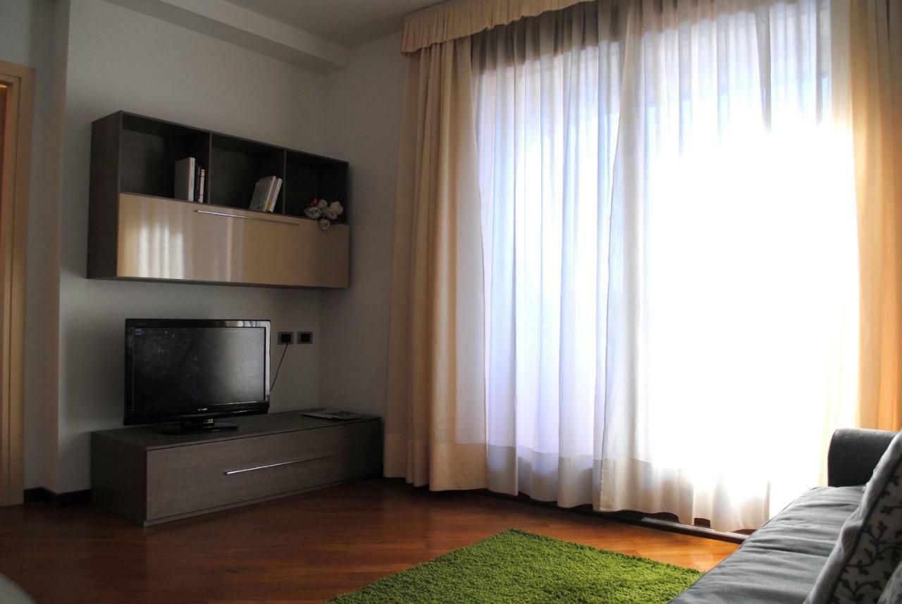 Ferienwohnung Residenza Naggi Casorate Sempione Exterior foto