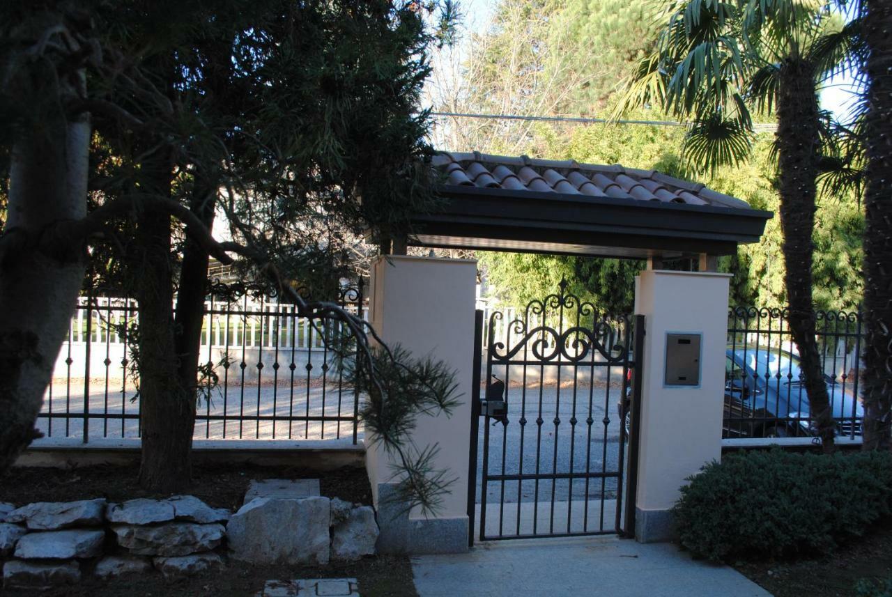 Ferienwohnung Residenza Naggi Casorate Sempione Exterior foto