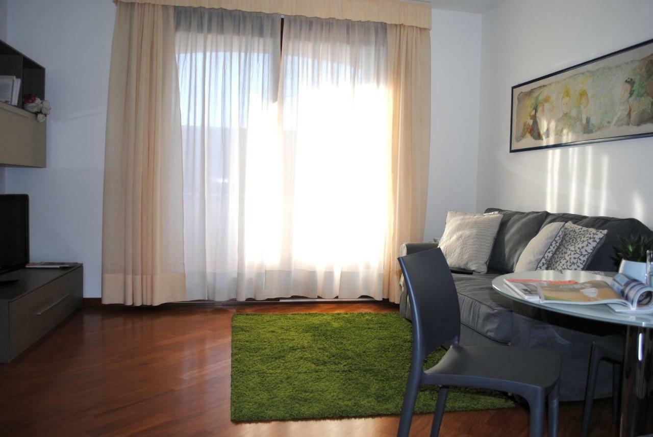Ferienwohnung Residenza Naggi Casorate Sempione Exterior foto
